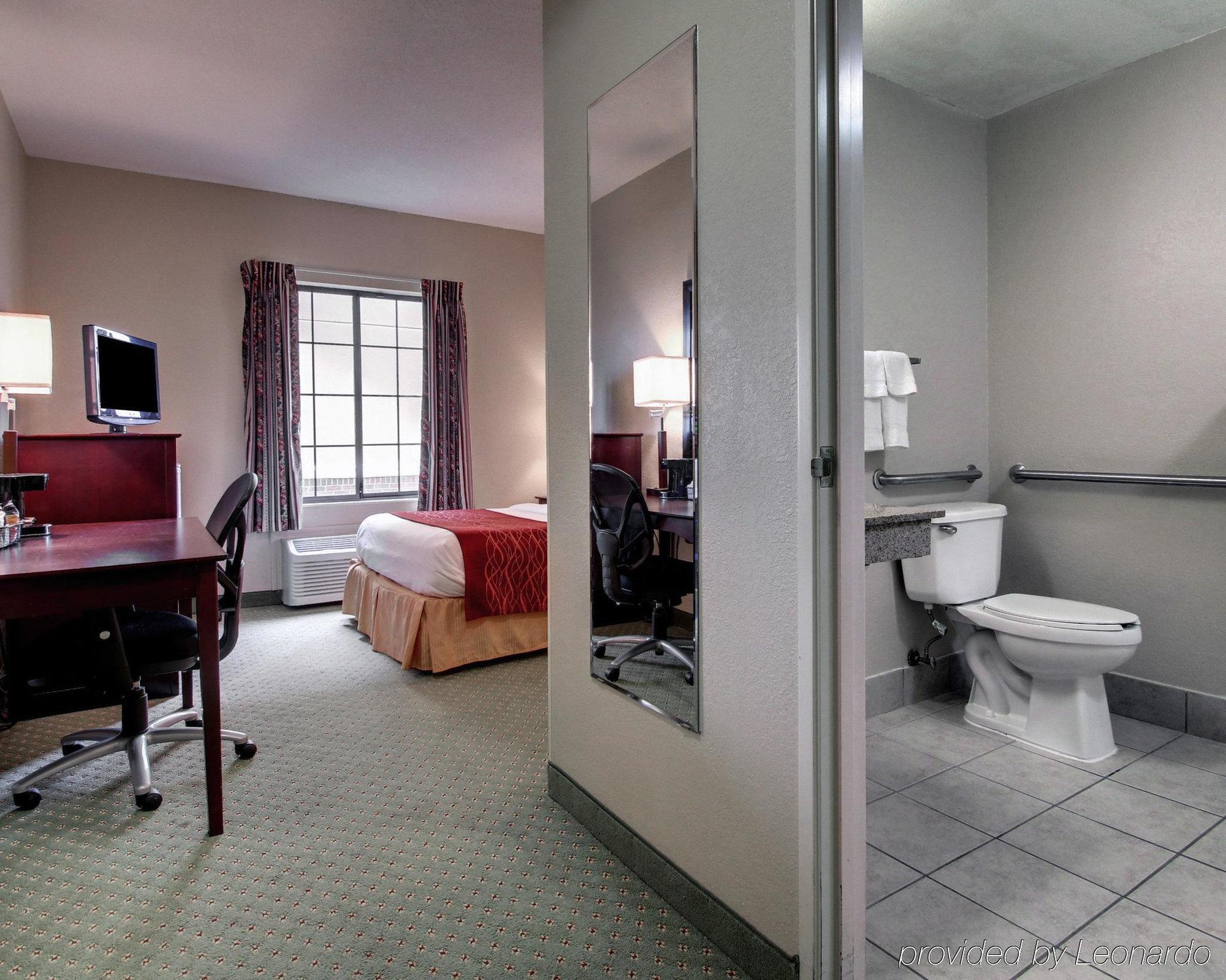 Columbia Inn & Suites Buitenkant foto